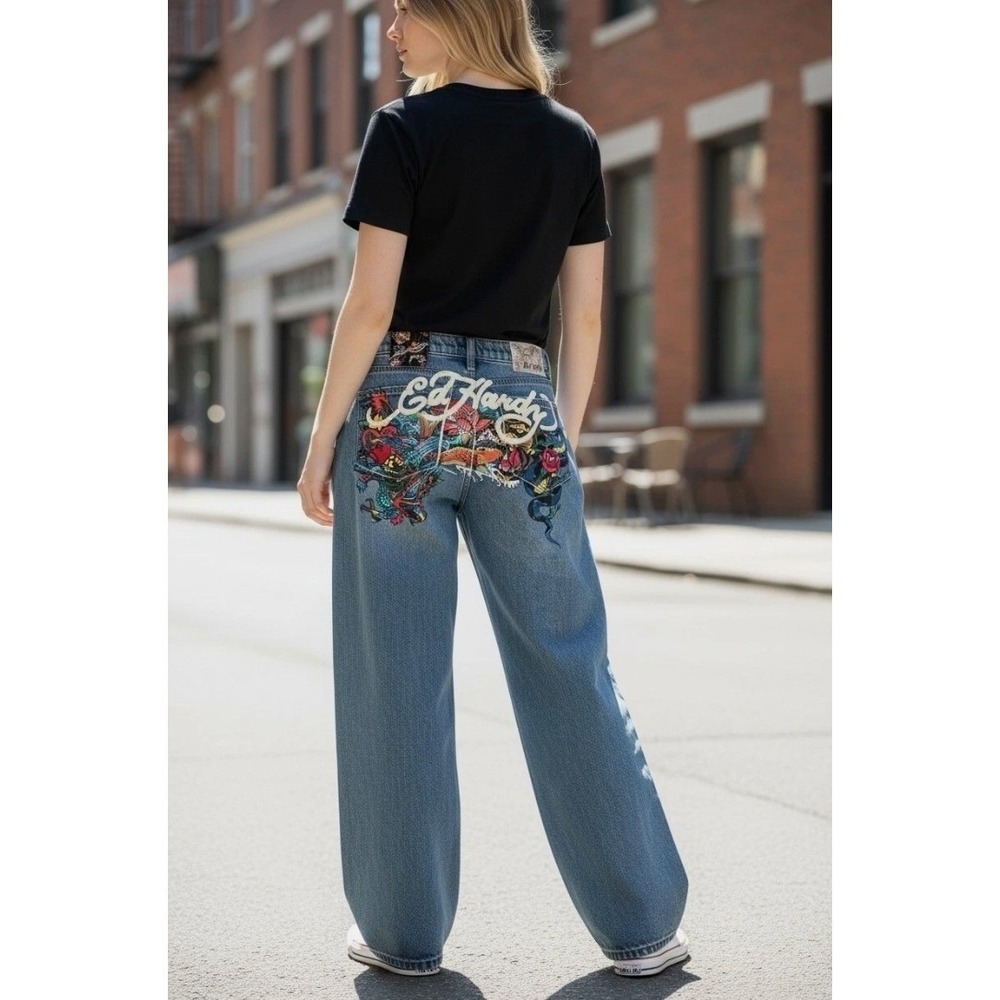 Ed Hardy Baggy Jeans Women 30 Embroidered Tattoo Art Blue Denim WEHD8100-3 NEW